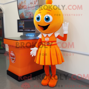 Postava maskota Orange...