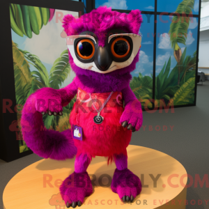 Máscara de lêmure magenta...