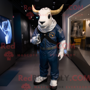 Personnage mascotte d un...