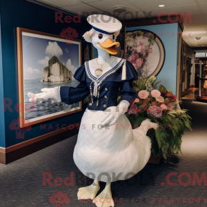 Maskotkarakter af en Navy...