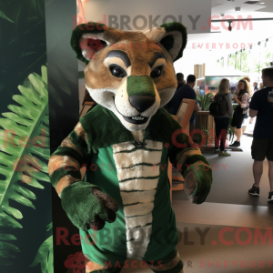 Maskotkarakter av en Forest...