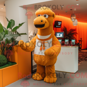 Maskotkarakter af en orange...