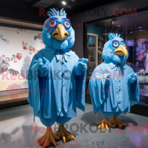 Personaje mascota de gallos...