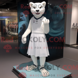 Personnage mascotte d une...