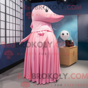 Personnage mascotte d une...