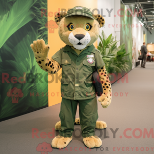 Personnage mascotte d un...
