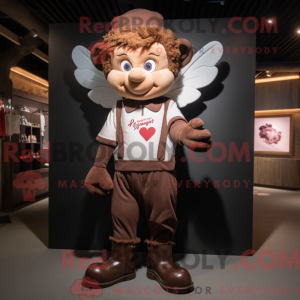 Maskotfigur af en brun amor...