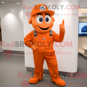 Maskotkarakter af en orange...