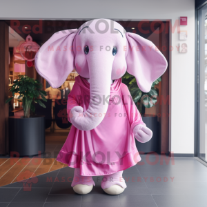 Pink Elephant mascotte...