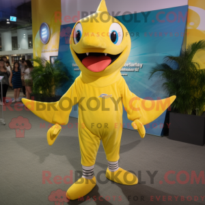 Personagem de máscara de um...
