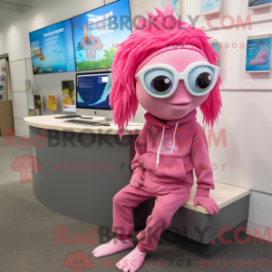 Personaje mascota de un pez...