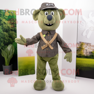 Olive Celtic Cross maskot...