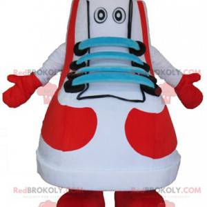 Basketbal mascotte wit rood blauw en zwart schoen -