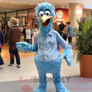 Personnage mascotte d une...