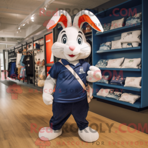 Maskottchen eines Navy Wild...