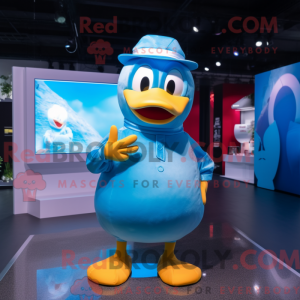 Personagem de máscara de um...