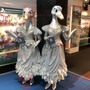 Maskottchenfigur eines...