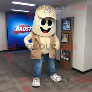 Personagem de máscara de...
