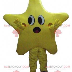 Mascotte d'étoile jaune géante mignonne à l'air étonné -