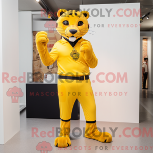 Personnage mascotte d une...