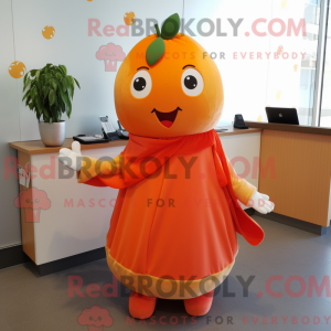 Maskotkarakter af en orange...