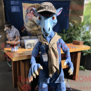 Personagem de máscara de...