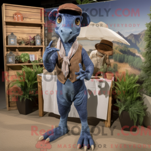 Personagem de máscara de...
