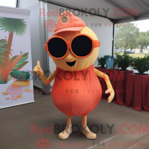 Personagem de máscara de...