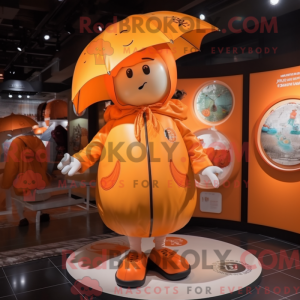 Maskotkarakter af en orange...