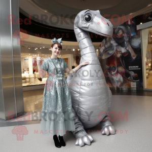 Silver Diplodocus maskot...