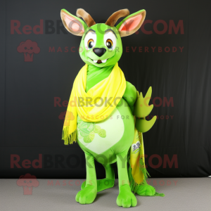 Lime Green Deer mascotte...