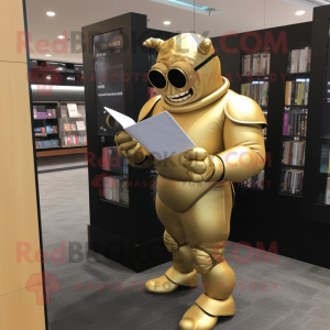 Gold Strongman maskot...