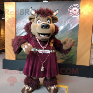 Maroon Bison mascotte...