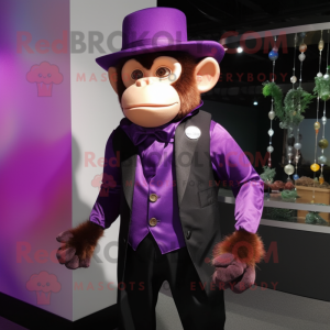 Fioletowa małpa w kostiumie...
