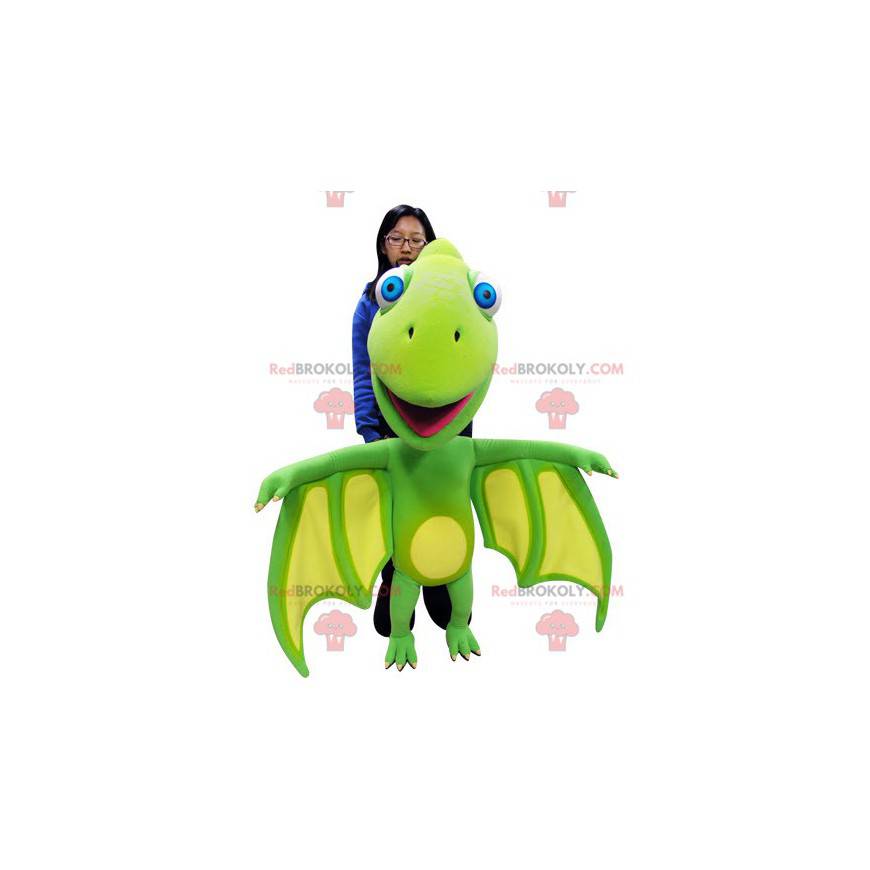 Mascote dragão verde e amarelo com asas grandes - Redbrokoly.com