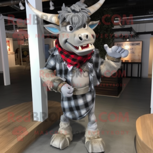 Silver Minotaur maskot...