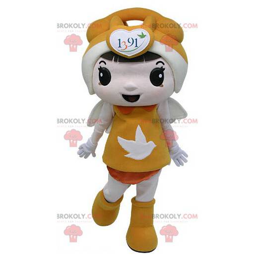 Chica mascota vestida de naranja con alas - Redbrokoly.com