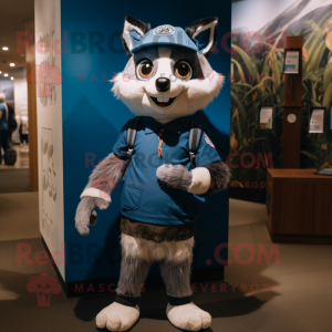 Blue Raccoon maskot kostume...