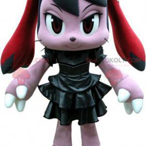 Mascote coelho rosa e vermelho com um vestido preto -