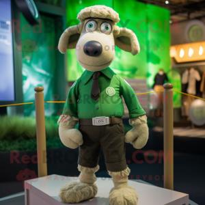 Green Merino Sheep mascotte...