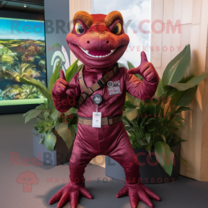 Maroon Lizard maskot...