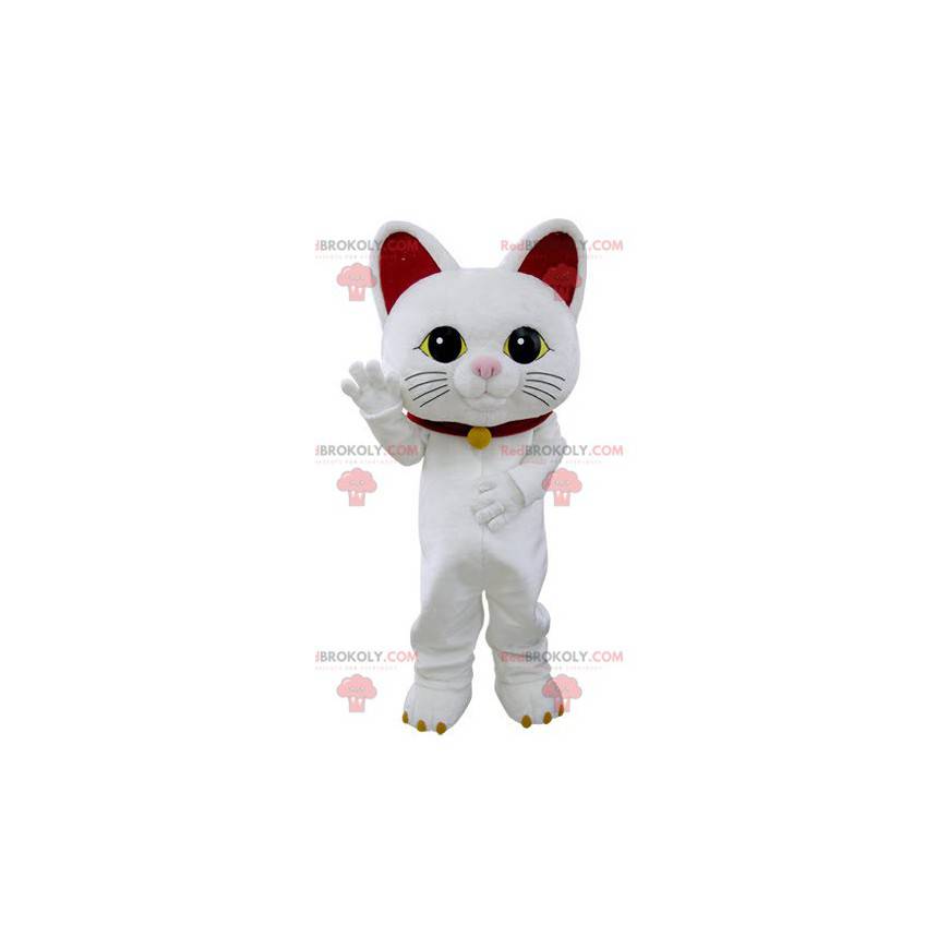 Maneki-neko mascot of the famous lucky cat - Redbrokoly.com