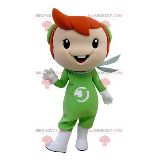 Mascotte de garçon aux cheveux roux habillé en vert -