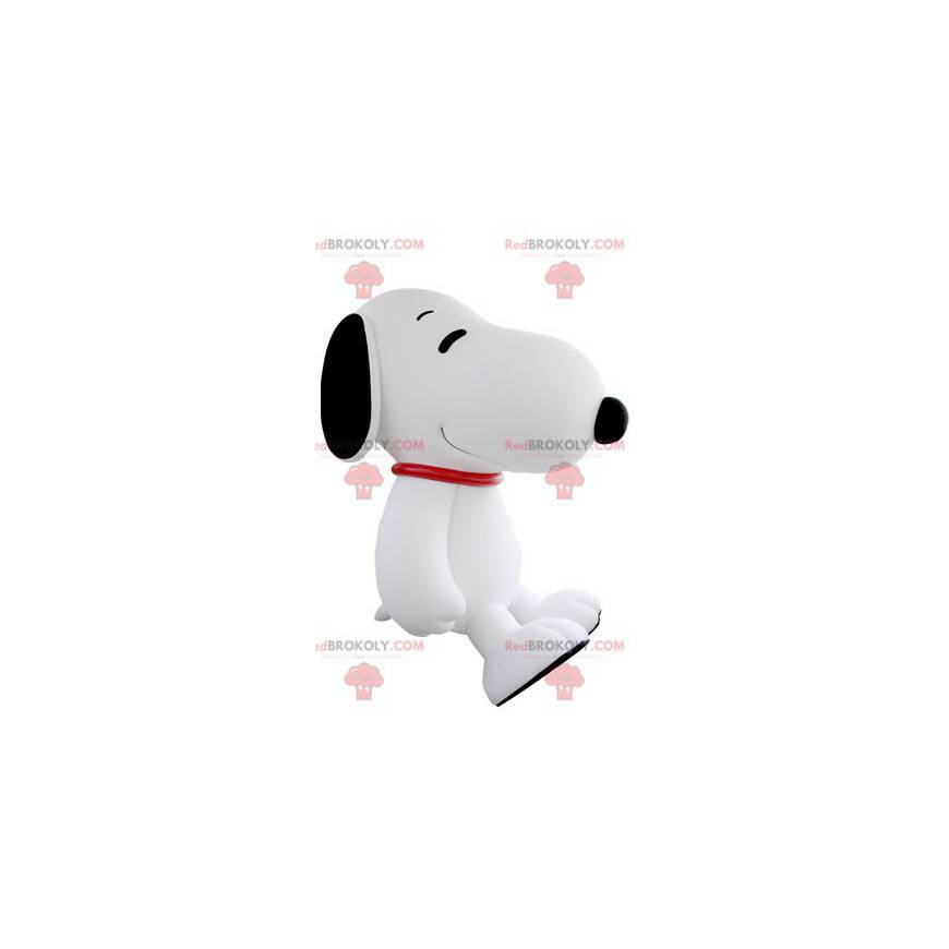 Snoopy famous cartoon dog mascot - Redbrokoly.com