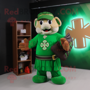 Grøn Celtic Cross maskot...