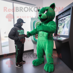 Green Panther mascotte...