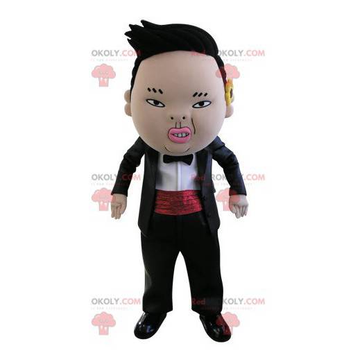 Asiatisches Mannmaskottchen, das böse aussieht - Redbrokoly.com