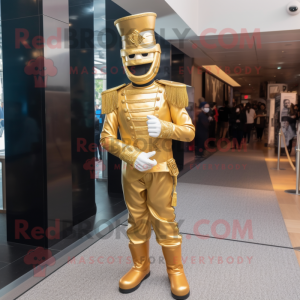 Gold Soldier maskot kostym...