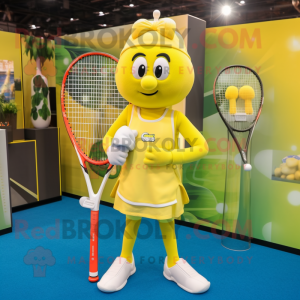 Gul tennisketcher maskot...