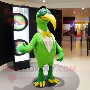 Lime Green Toucan mascotte...